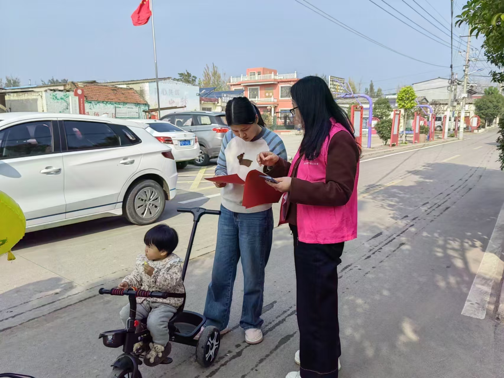 叶县龚店镇：民法典进乡村(图2)