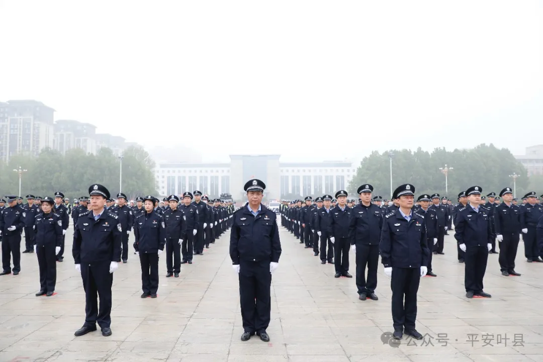 叶县公安局特巡警大队开展实战实训演练(图1)