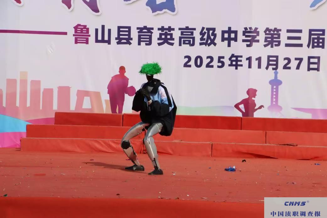 炫动青春 超越自我 ——鲁山县育英高中第三届体育艺术节开幕(图10) 73d8d0e96068cc928f64278500f2960a.jpg