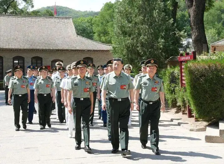 中央军委政治工作会议在延安召开 习近平出席会议并发表重要讲话(图2)