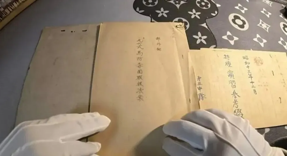 3名少年自掏压岁钱,买回日军侵华罪证:最该被保护的,是这群清醒的孩子(图2) 屏幕截图 2026-08-03 185009.png