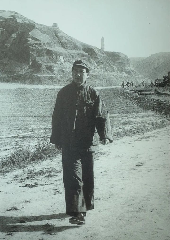 一起缅怀伟人!纪念毛主席逝世50周年(图5) 一起缅怀伟人!纪念毛主席逝世50周年(图5)
